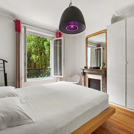 Veeve - Accents Of Colour Apartment Paris